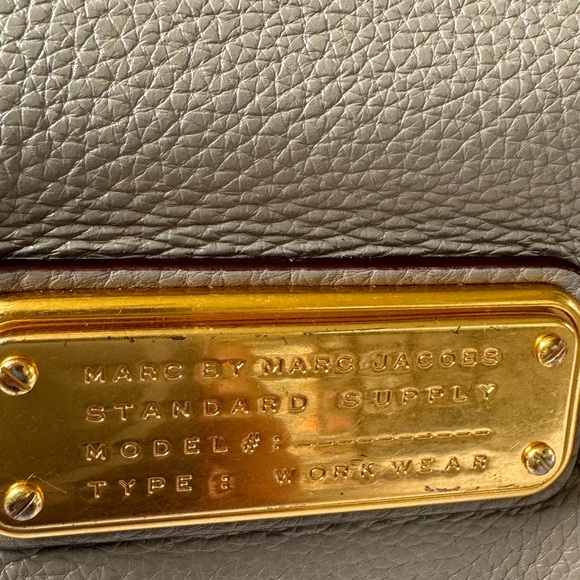 Marc by Marc Jacobs New Q Legend Convertible Satchel - Picture 14 of 16